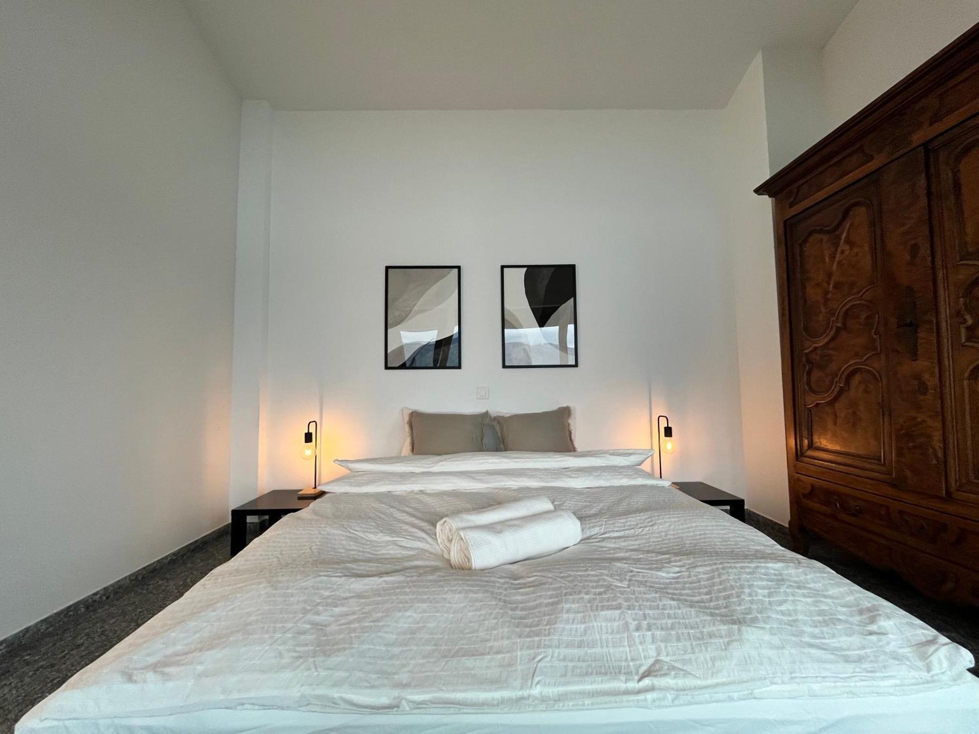 Wohnung Mit Grossartiger Seesicht Und Balkon 슈피츠 외부 사진