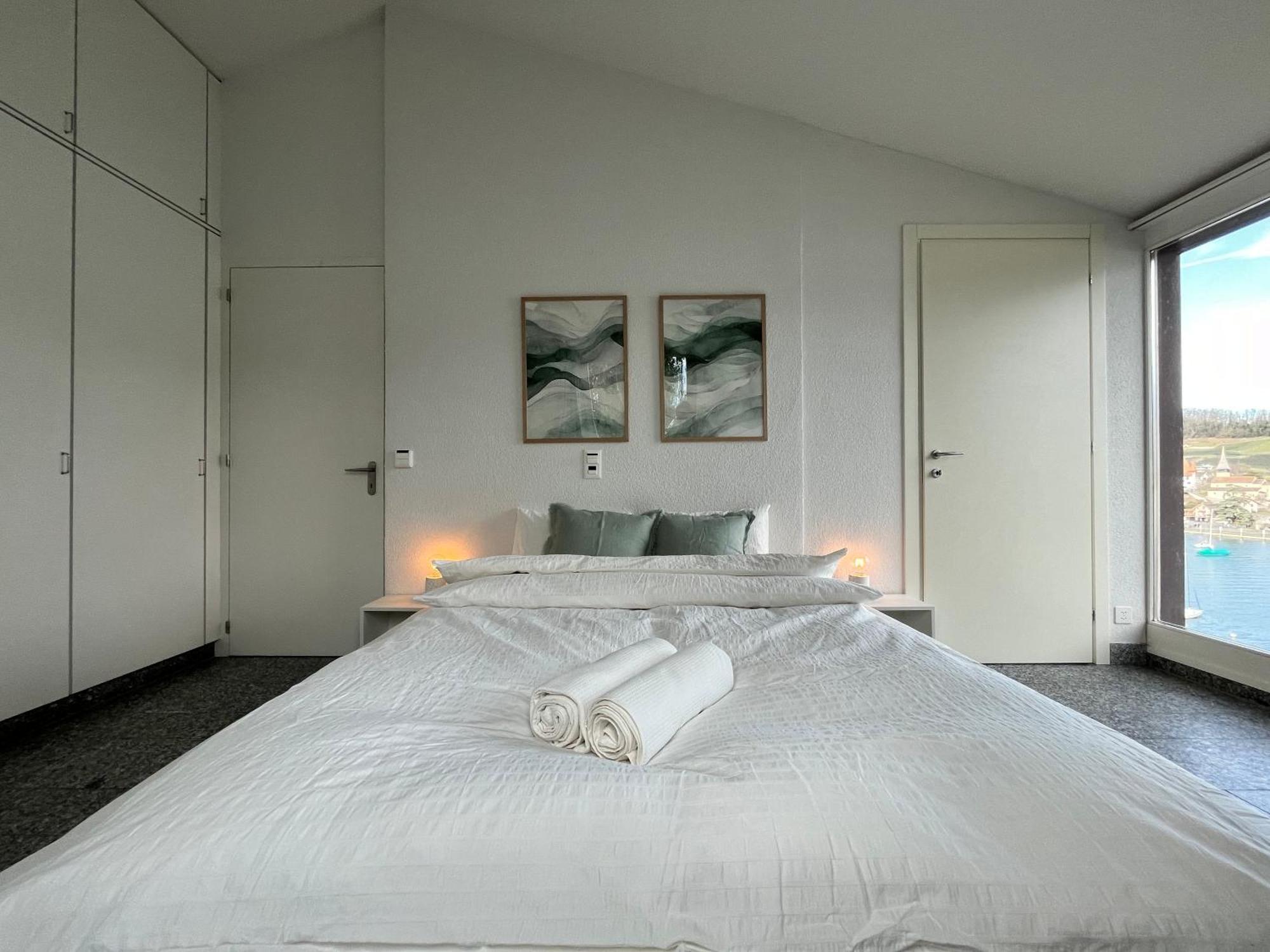 Wohnung Mit Grossartiger Seesicht Und Balkon 슈피츠 외부 사진